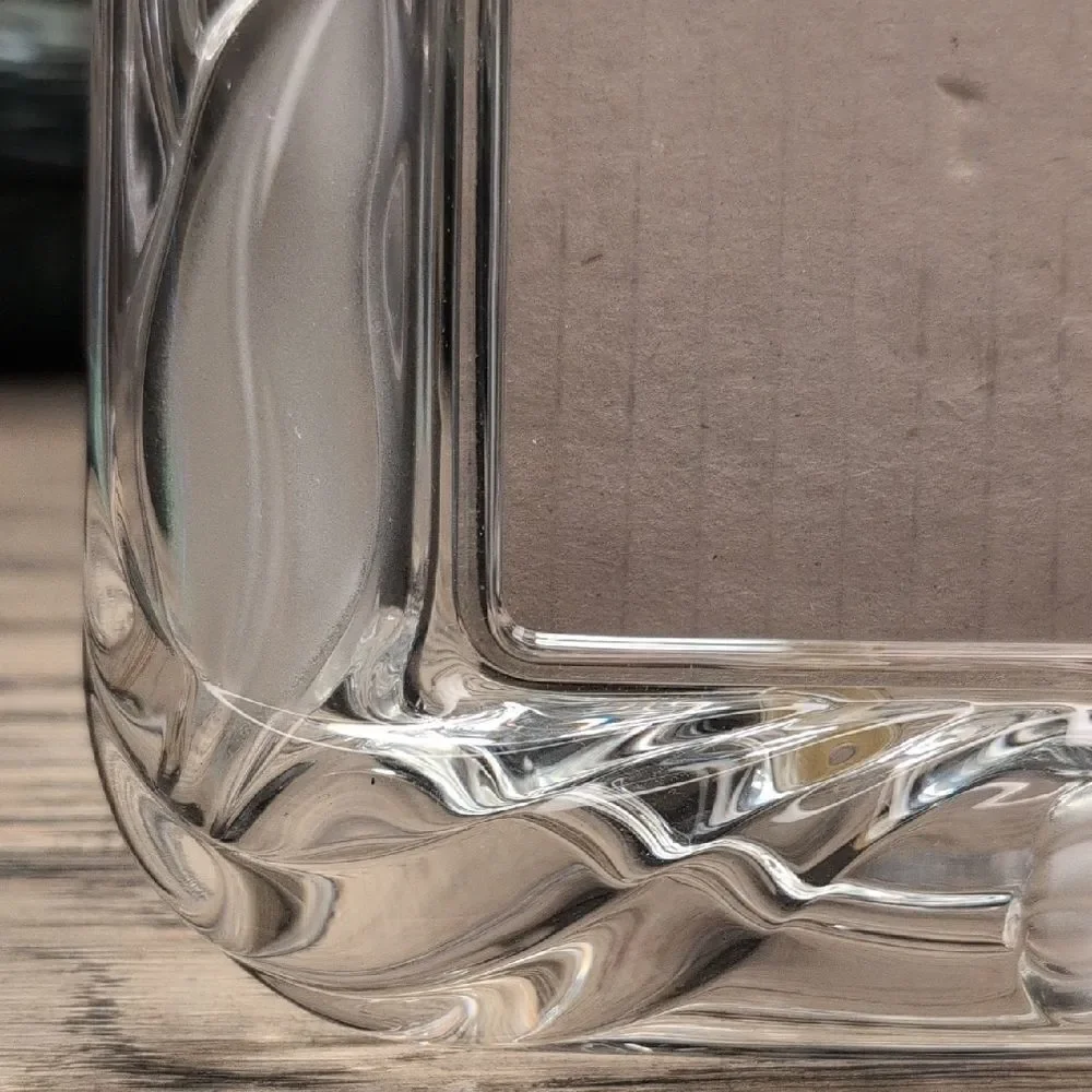 Home Beautiful Germany Etched Glass Tulip Picture Frame 2.5